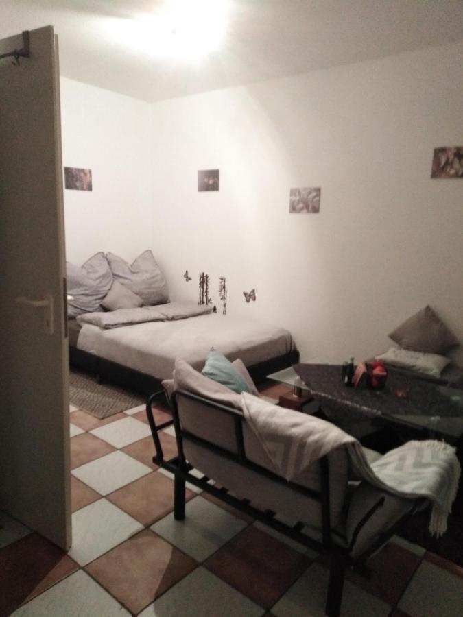 Studiowohnung, Neu Renoviert, Zentrale Lage Зарлуї Екстер'єр фото